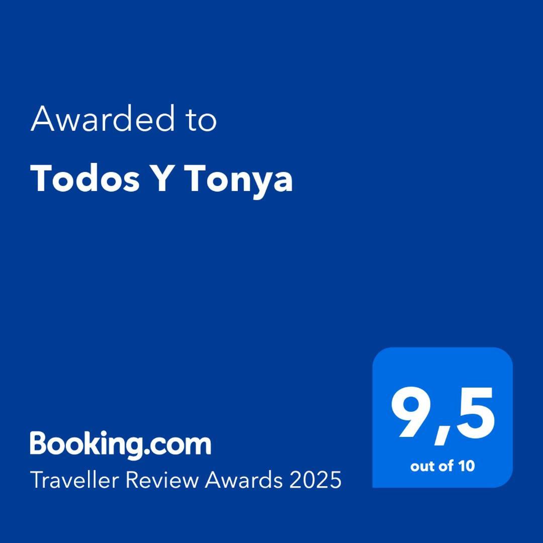 アルチドーナ Todos Y Tonya Bed & Breakfast エクステリア 写真